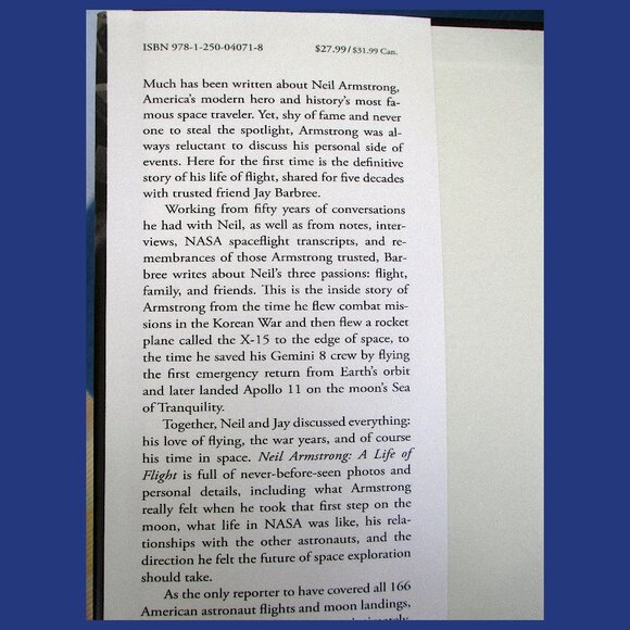 Book - Neil Armstrong: A Life of Flight, by Jay Barbree - Picture 13 of 15